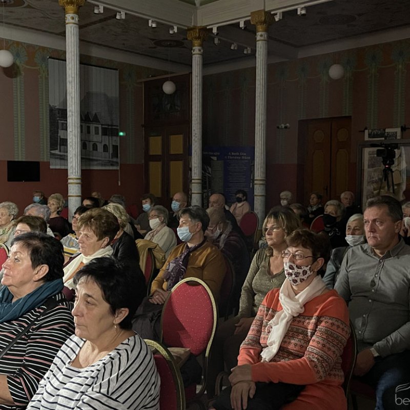 Érzések és sugallatok 06